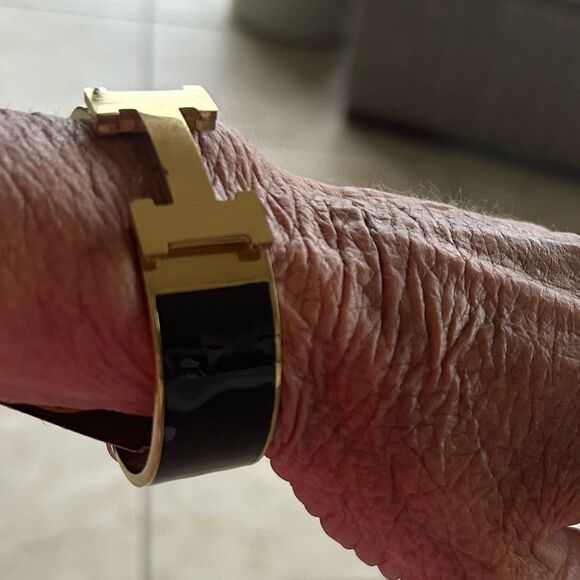 Colorful Enamel Gold-Tone Bracelet 
Pick your color - Picture 3 of 3